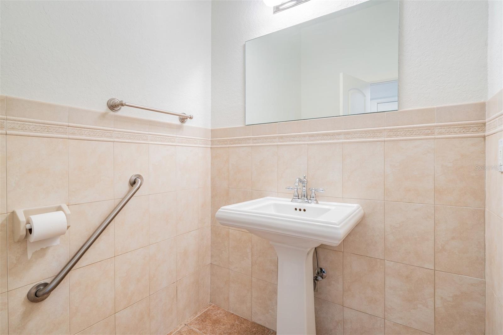 4710 TROYDALE RD — photo 50