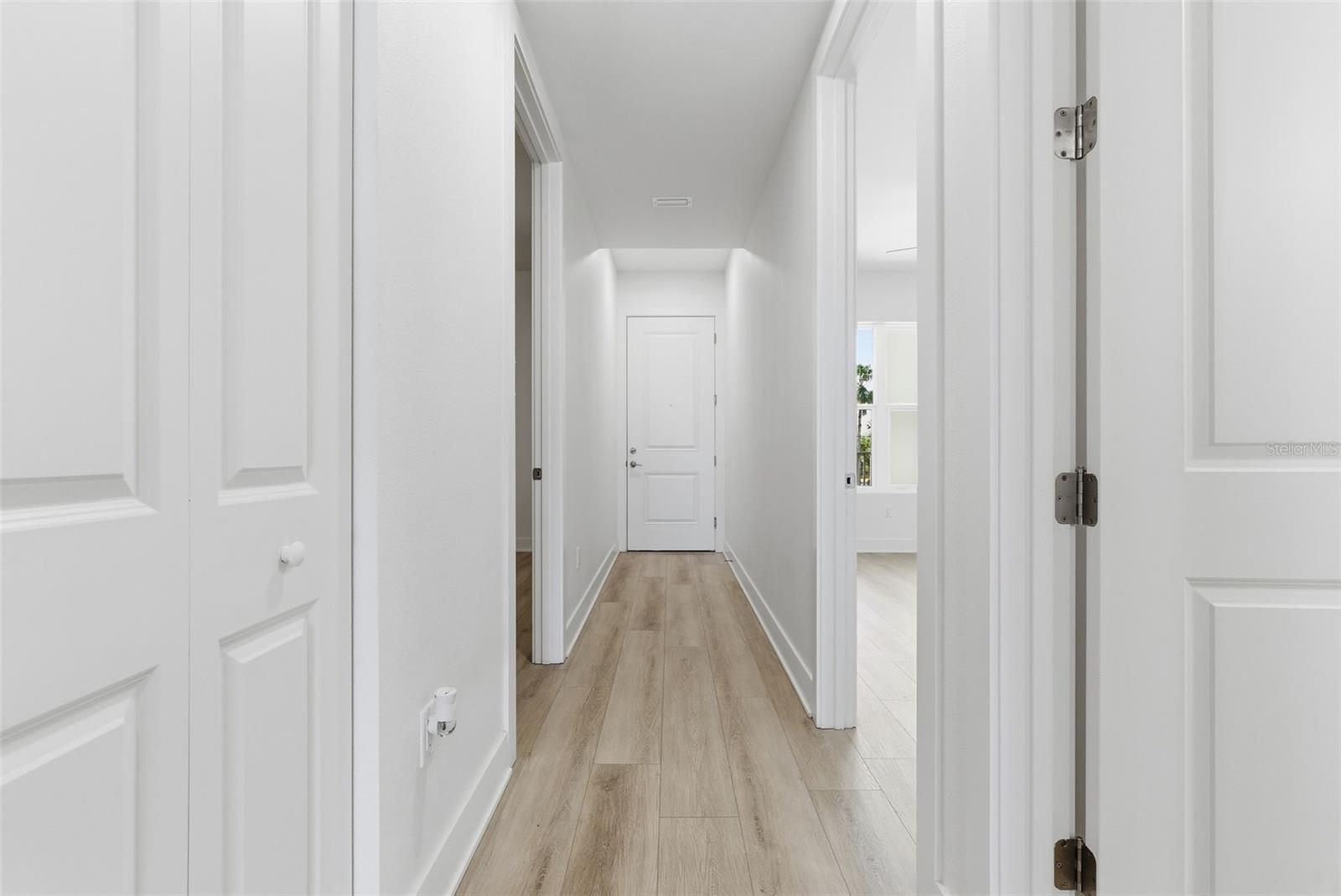 400 150TH AVE #205 — photo 9