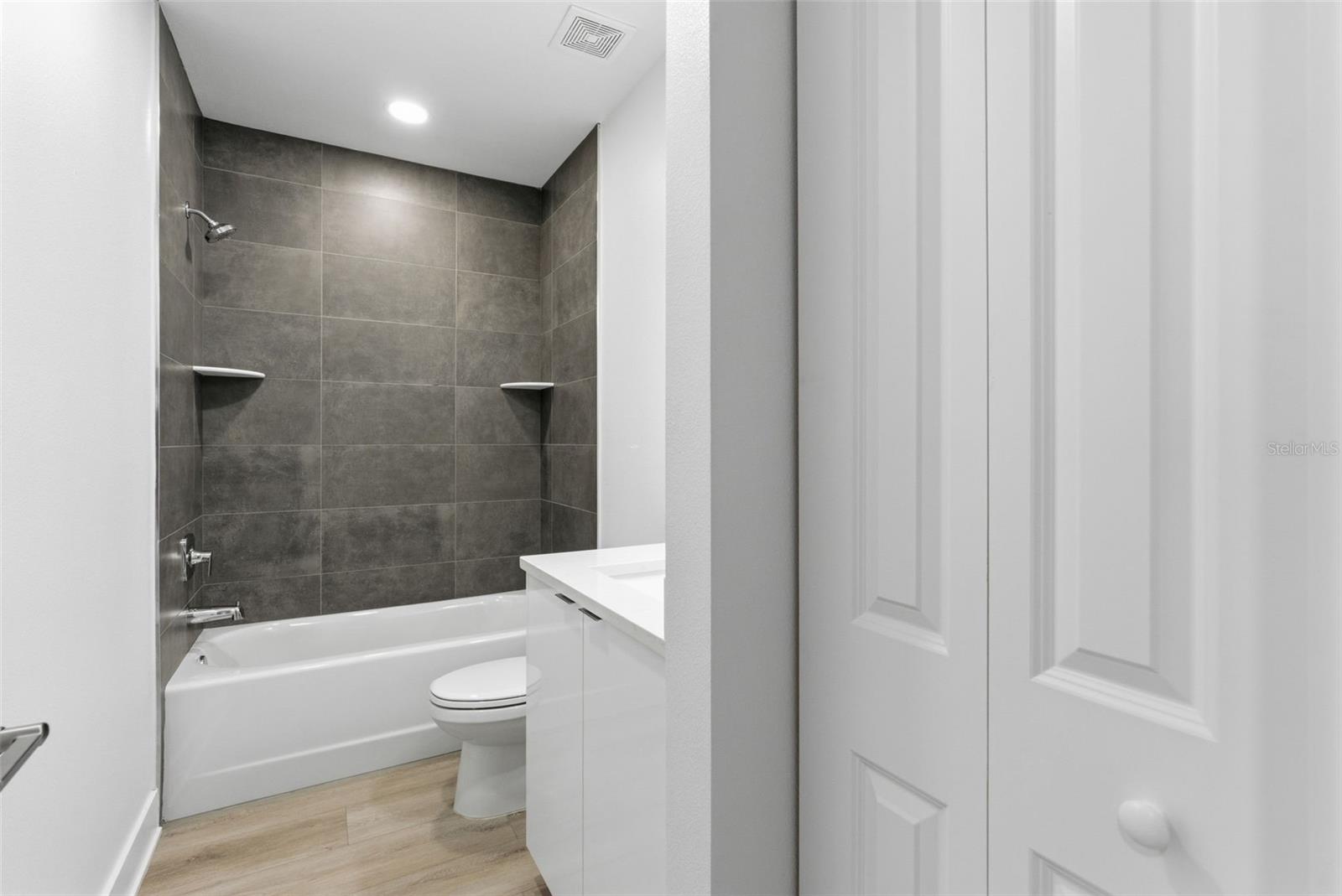400 150TH AVE #205 — photo 36