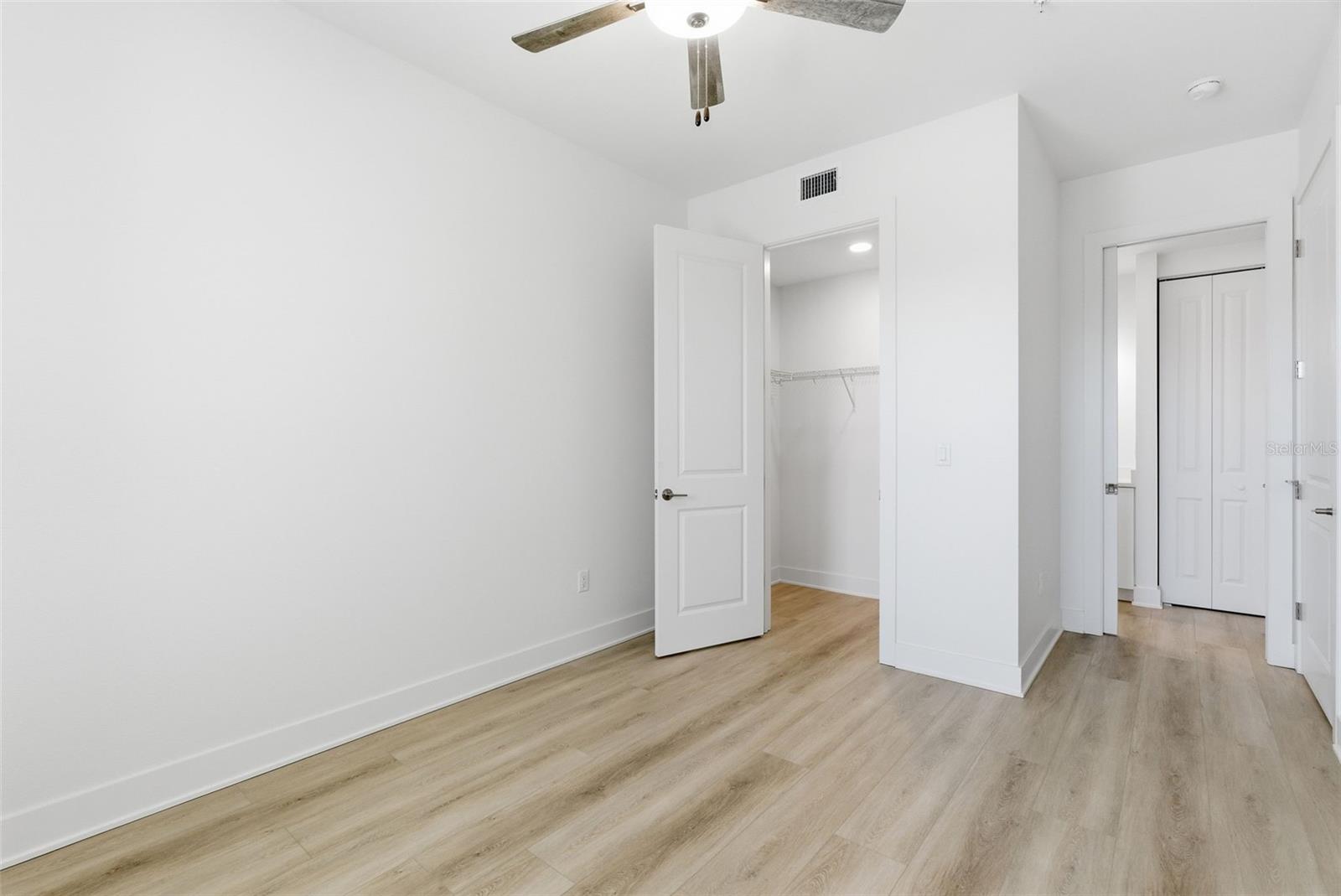 400 150TH AVE #205 — photo 37
