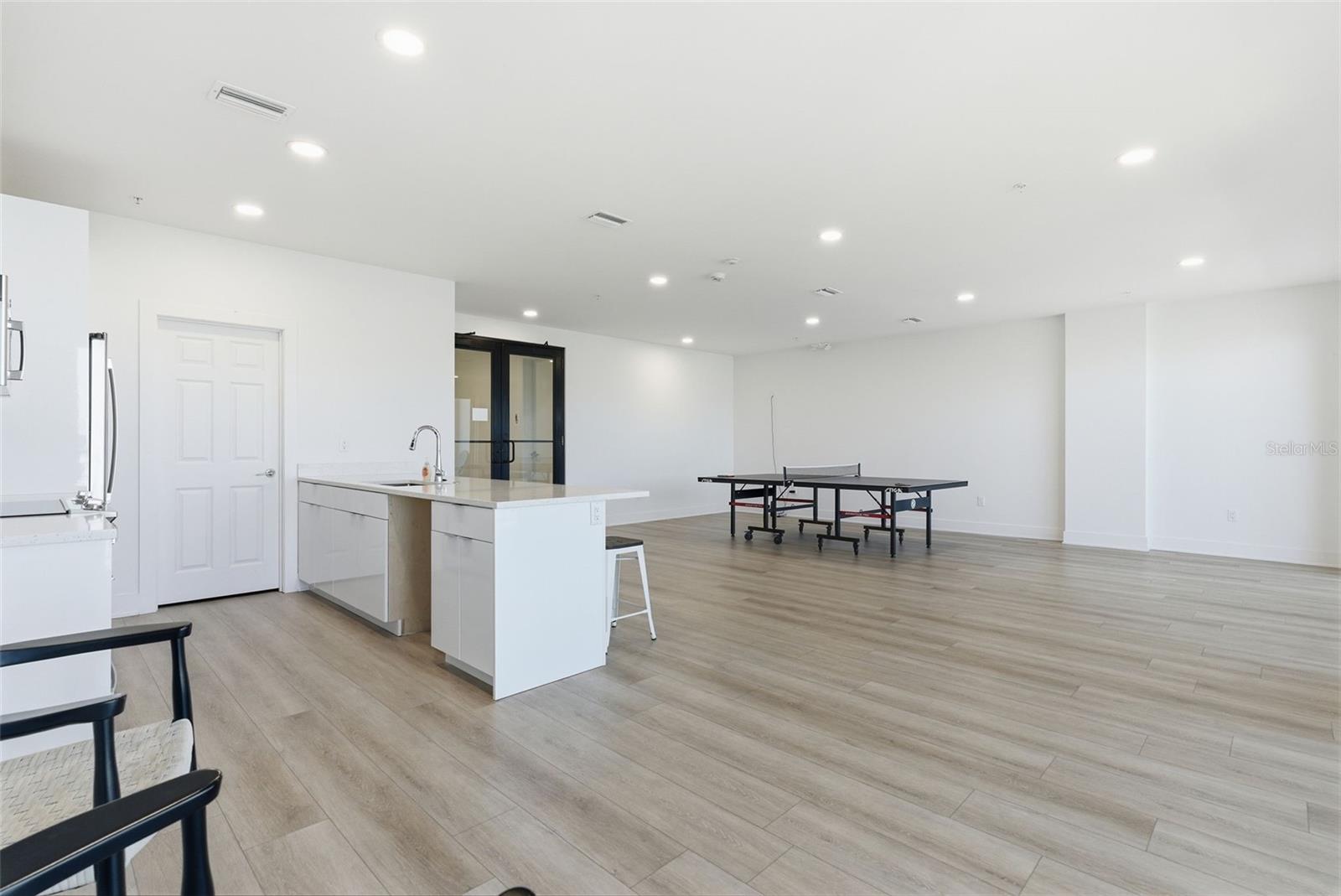 400 150TH AVE #205 — photo 51