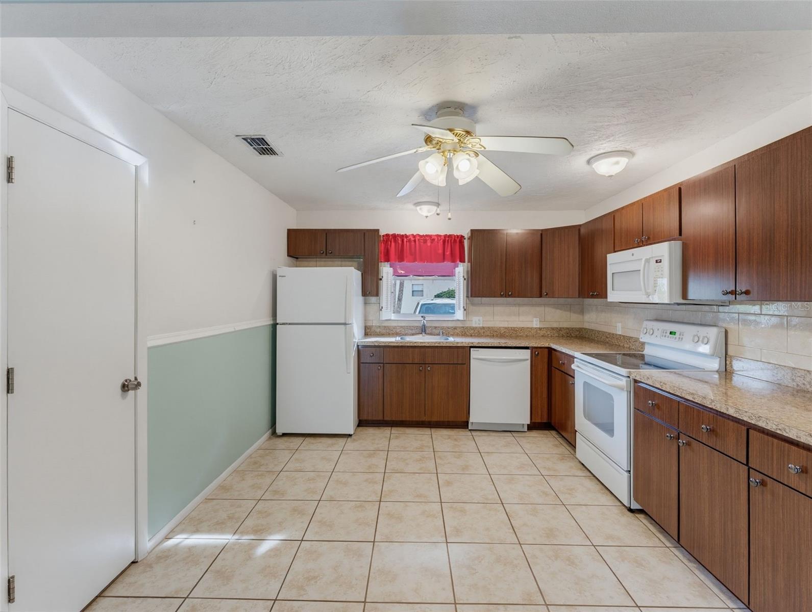 7135 TRENTON PL — photo 11