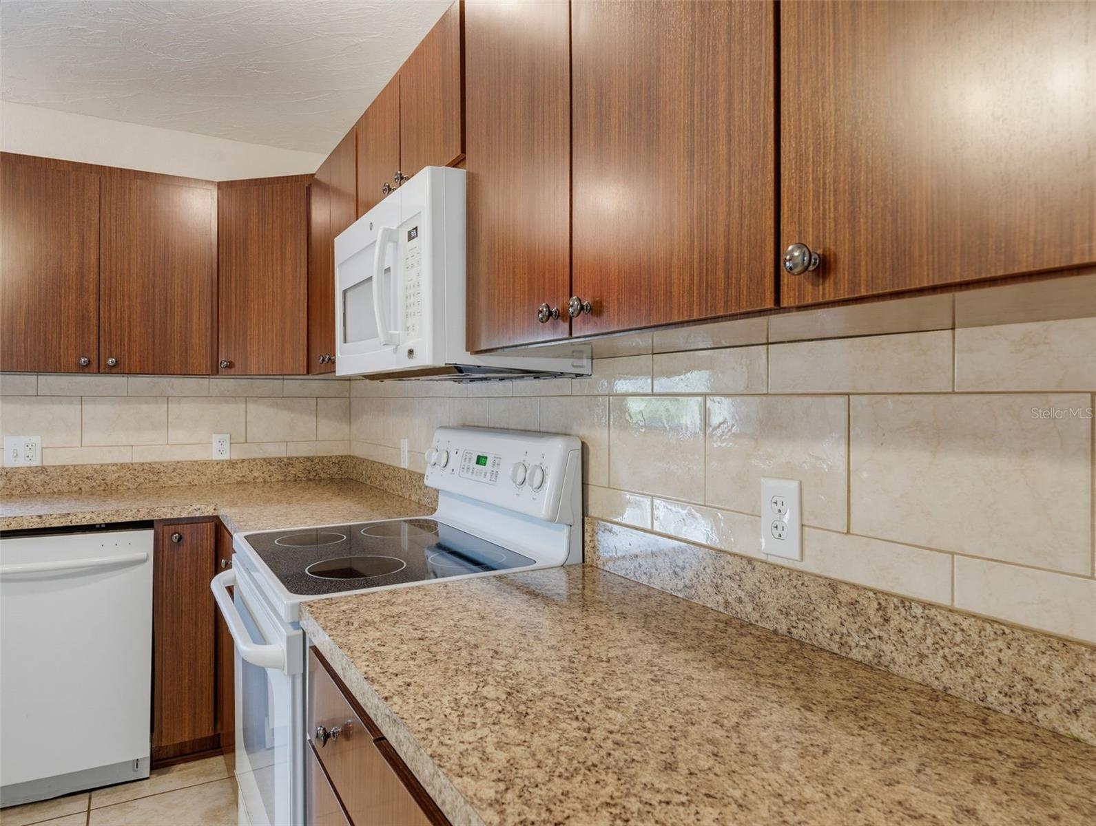 7135 TRENTON PL — photo 14