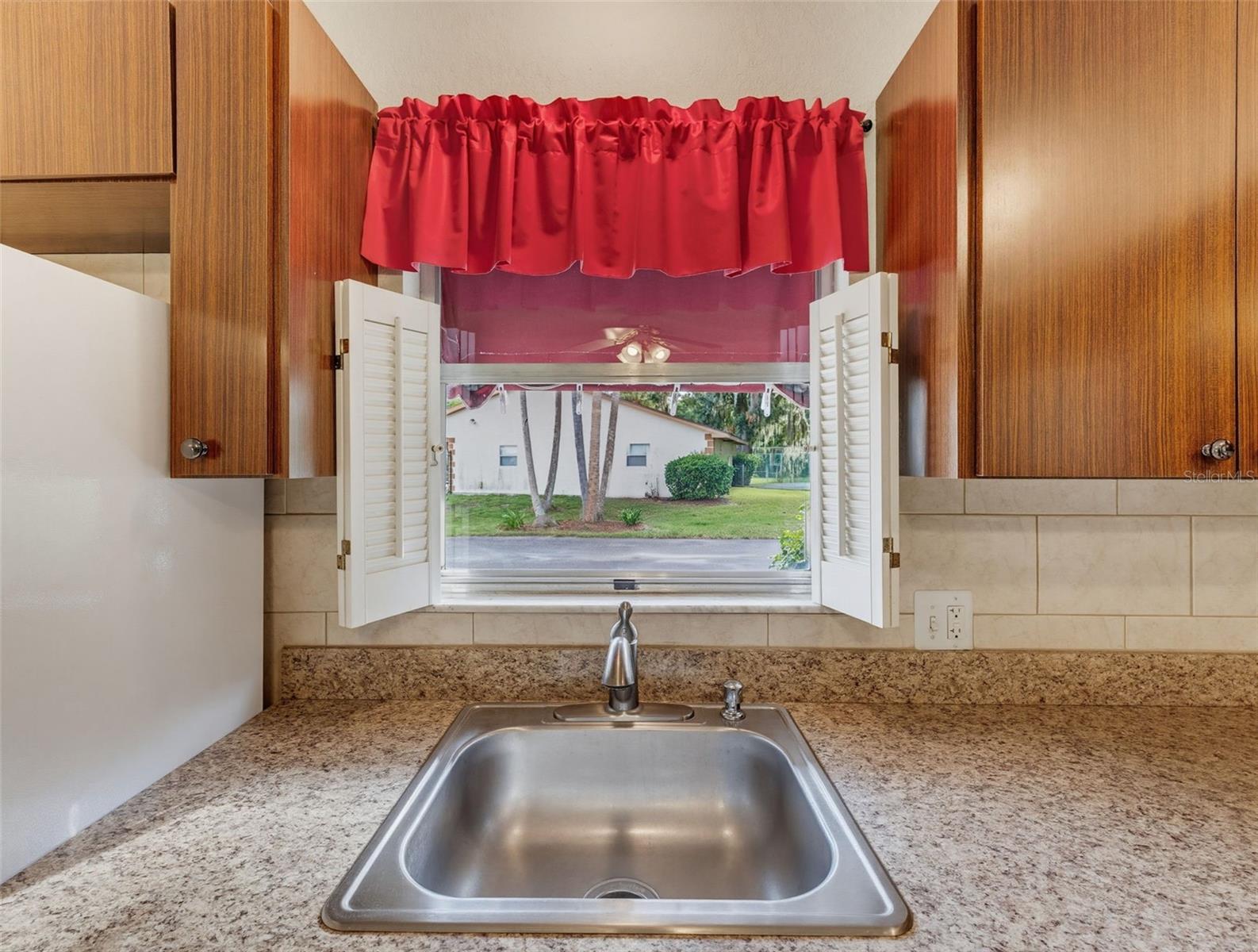 7135 TRENTON PL — photo 12