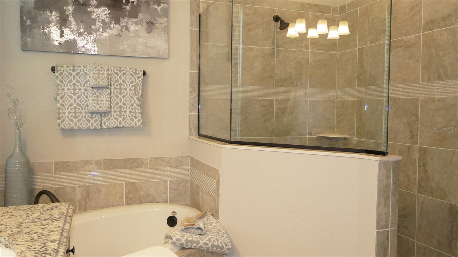 16808 BWANA PL — photo 32