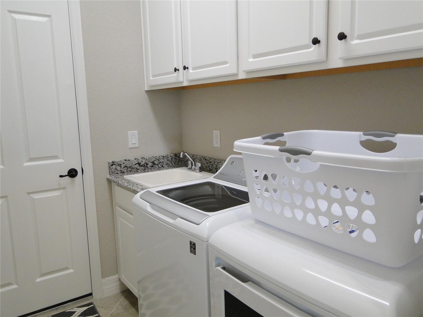16808 BWANA PL — photo 11