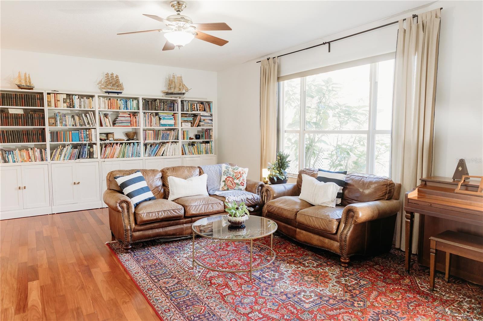 26620 SHOREGRASS DR — photo 14