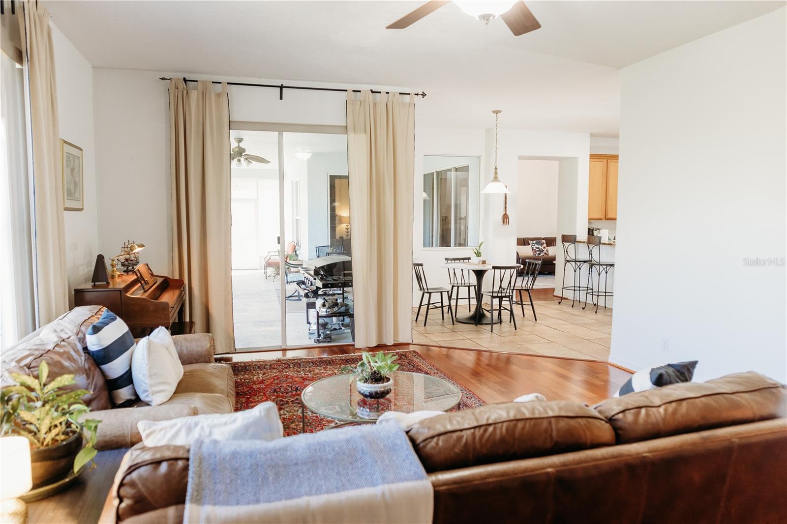 26620 SHOREGRASS DR — photo 17