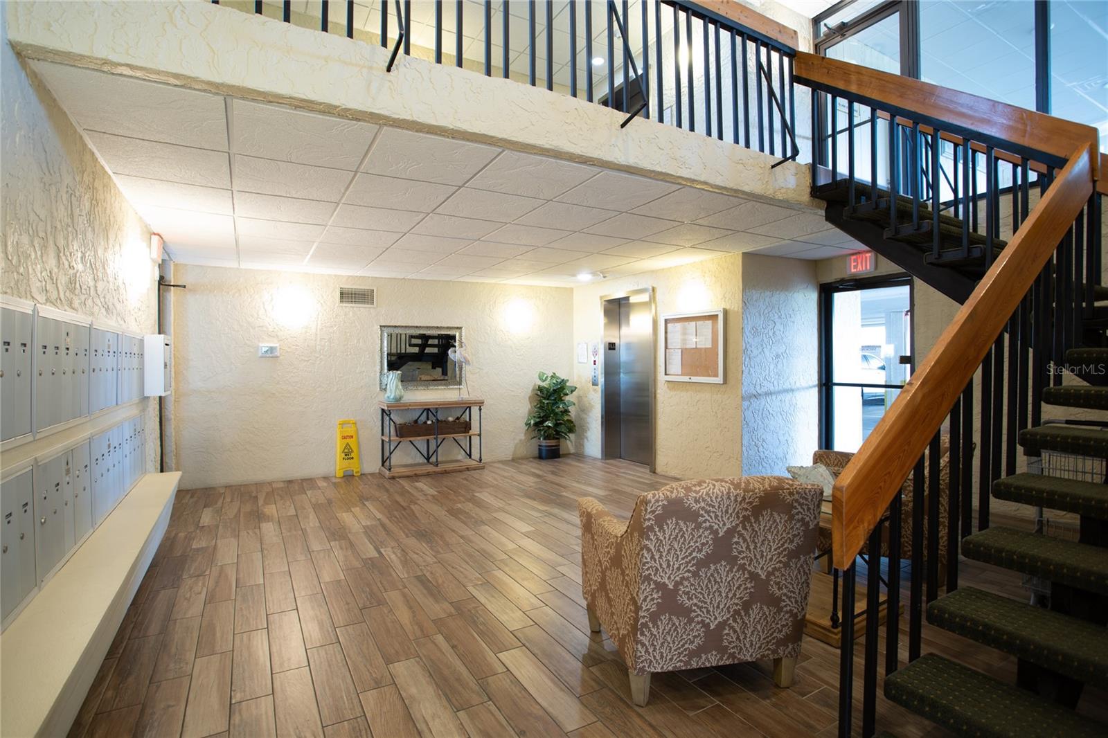 6210 SUN BLVD #506 — photo 26