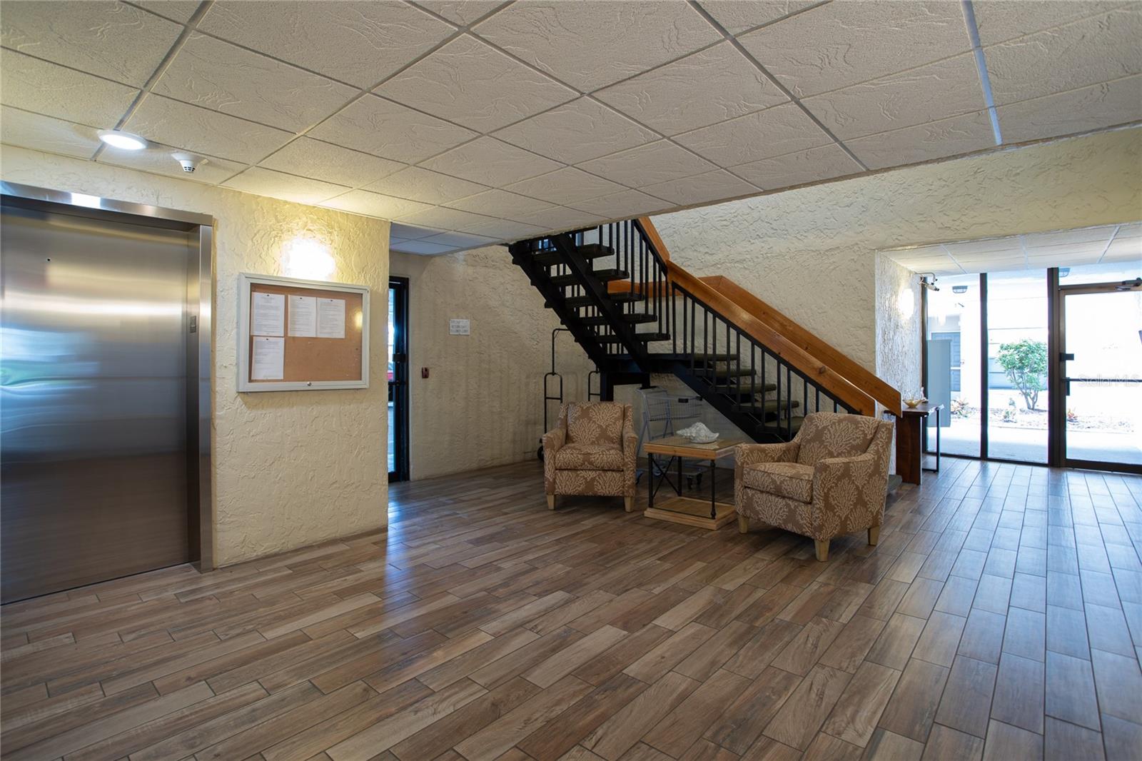 6210 SUN BLVD #506 — photo 23