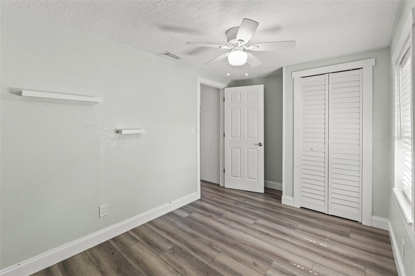 5724 CASSON AVE — photo 31