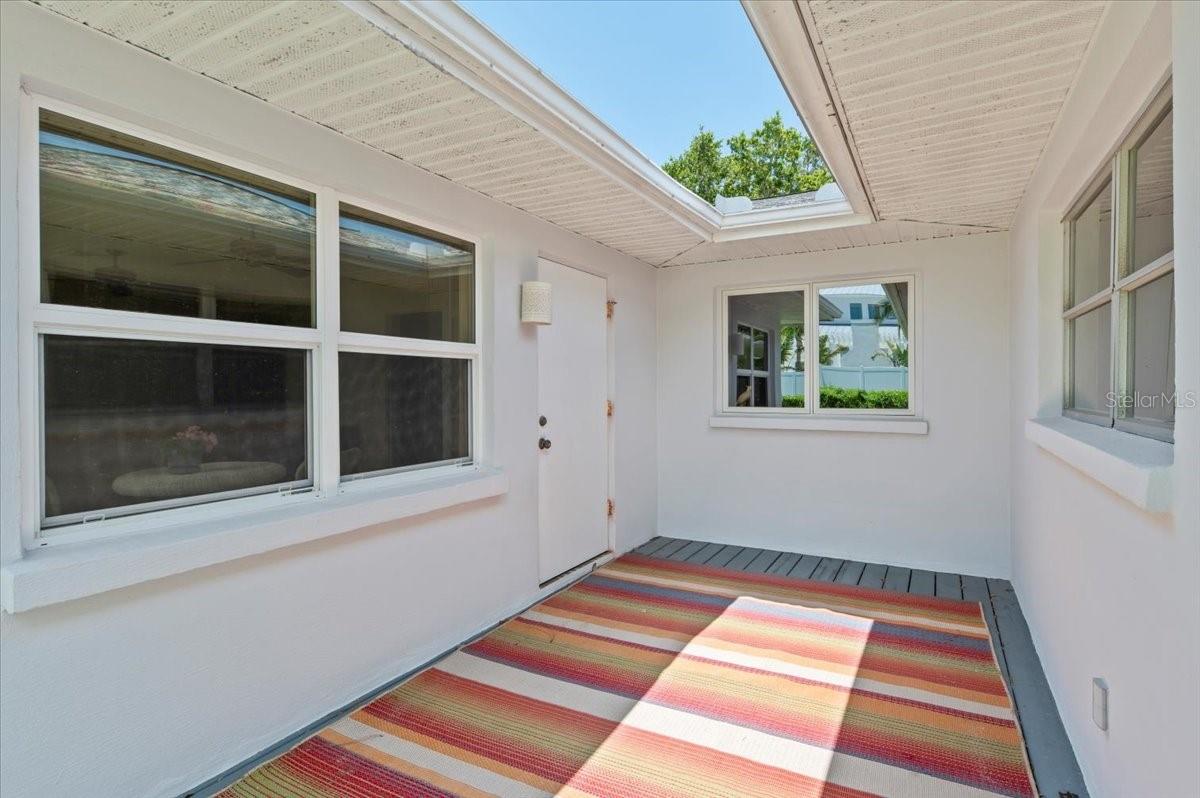 1541 FLOWER DR — photo 49