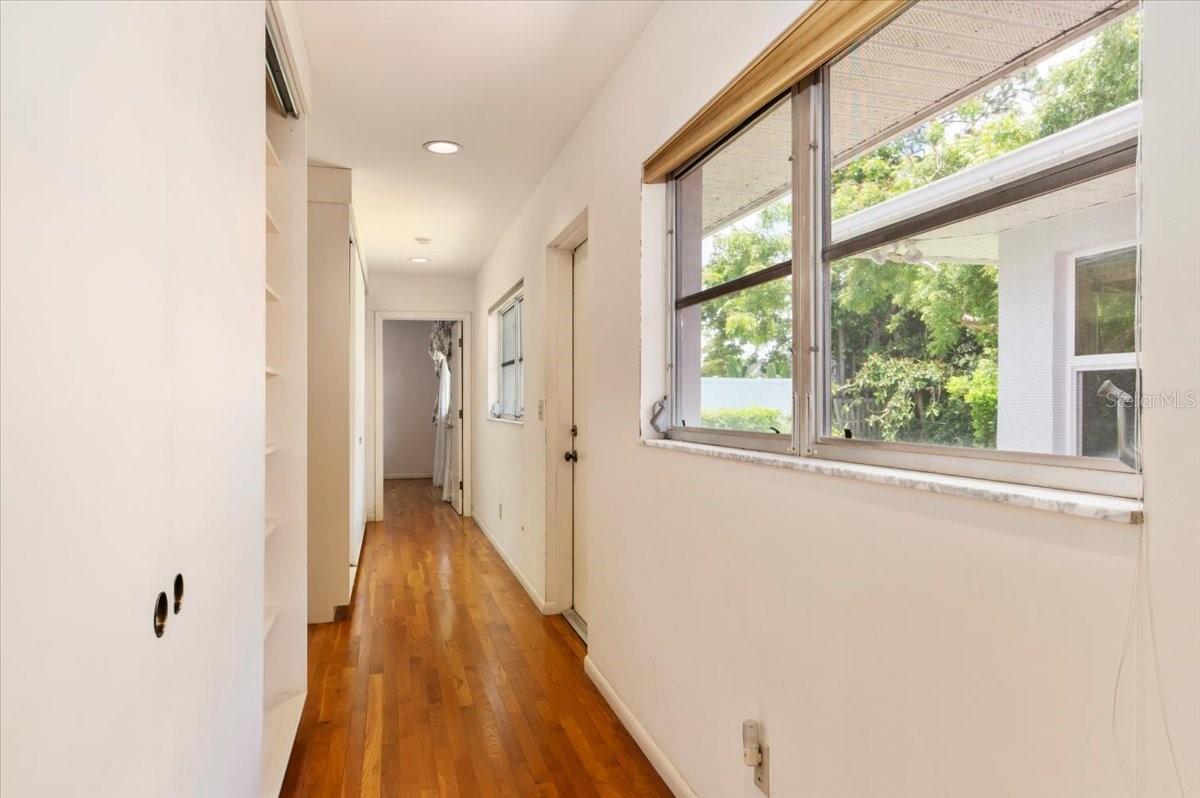 1541 FLOWER DR — photo 33