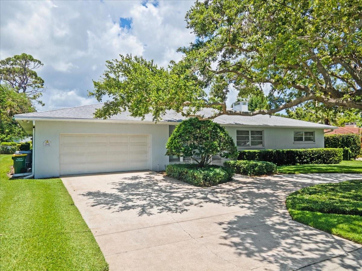 1541 FLOWER DR — photo 3