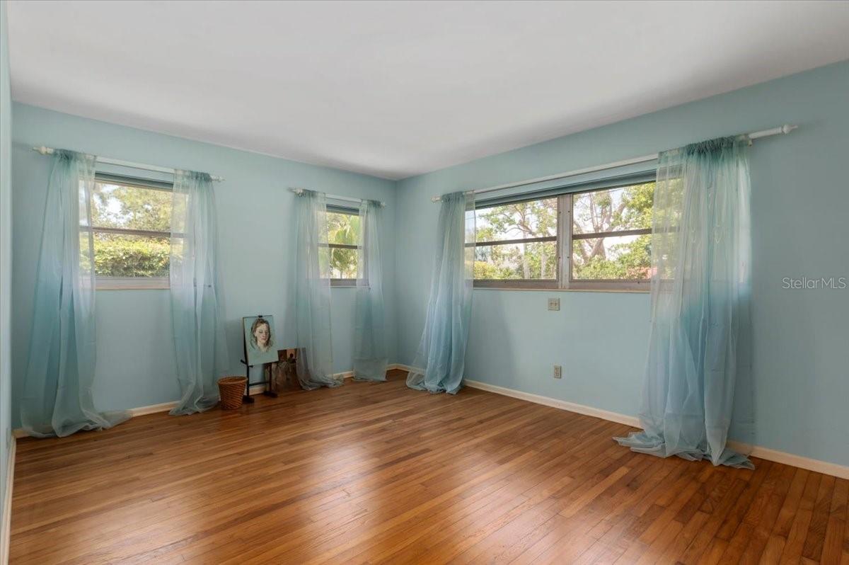 1541 FLOWER DR — photo 29