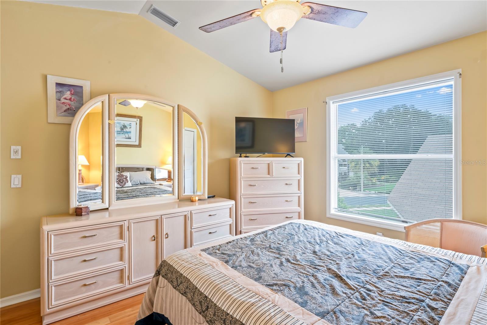 277 WOOD DOVE AVENUE — photo 34