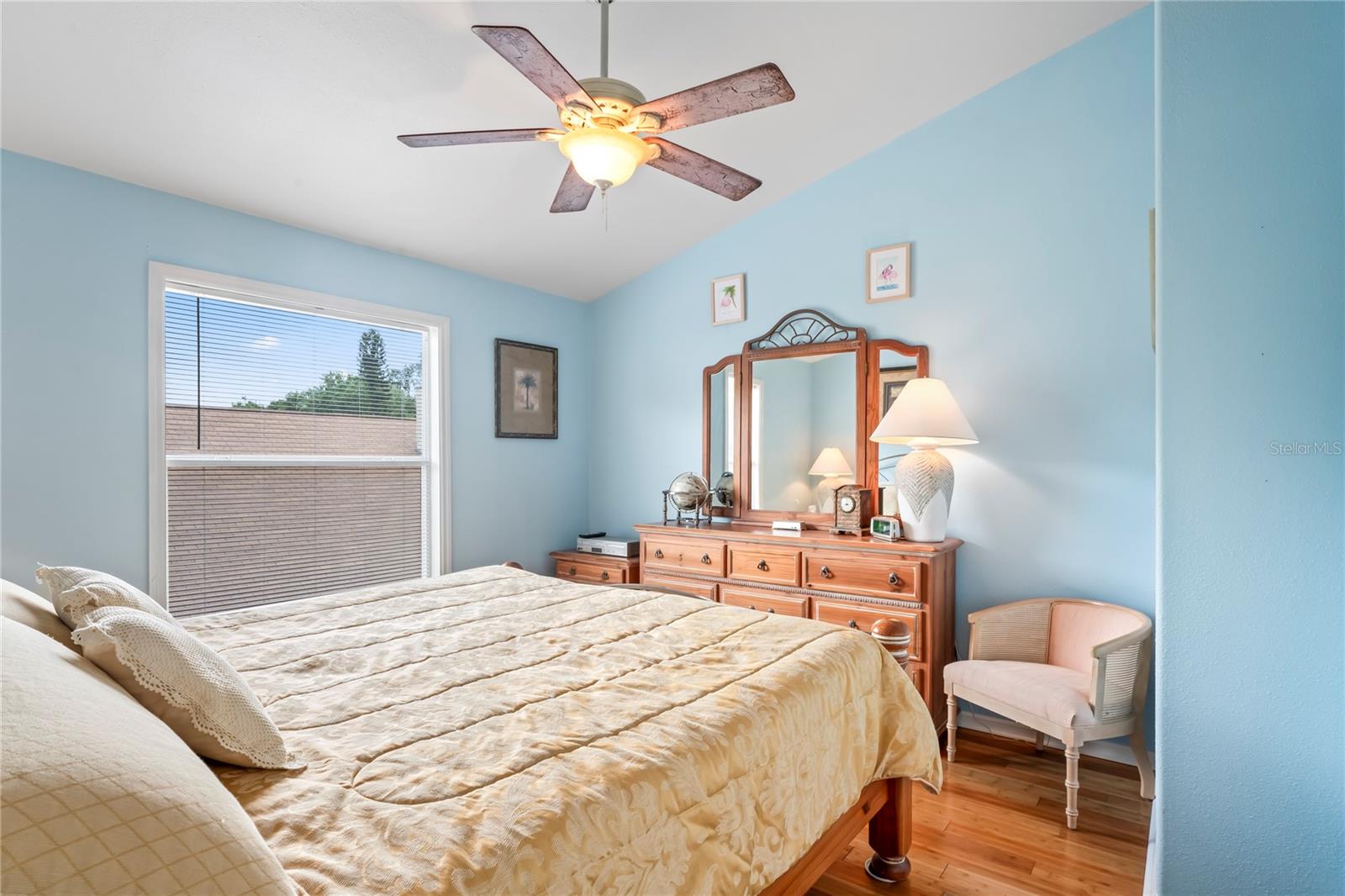 277 WOOD DOVE AVENUE — photo 37