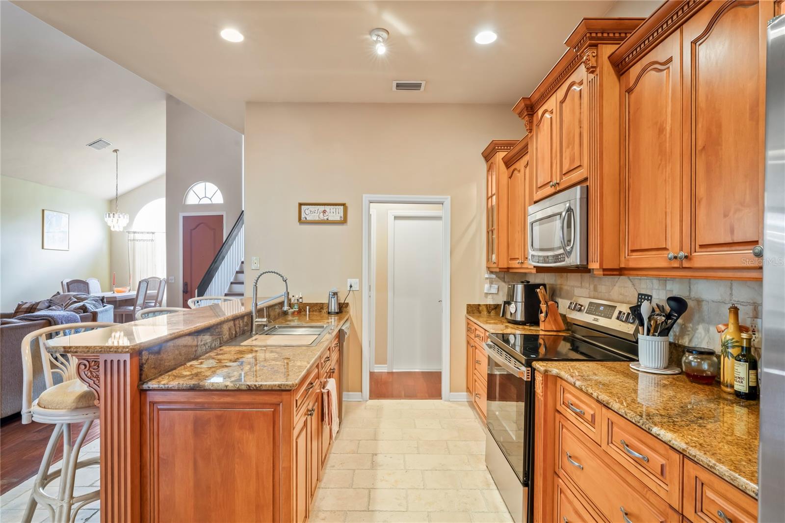 277 WOOD DOVE AVENUE — photo 14