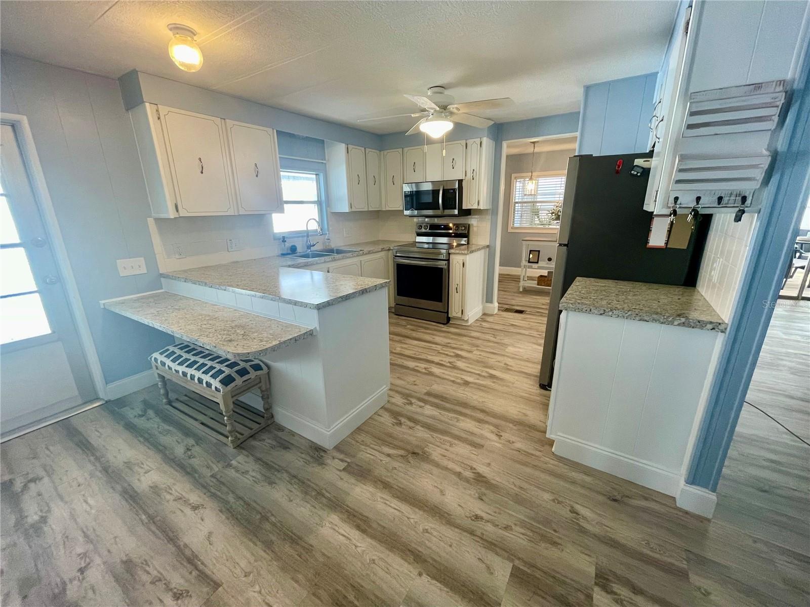 34645 CAMPHOR DR N — photo 6