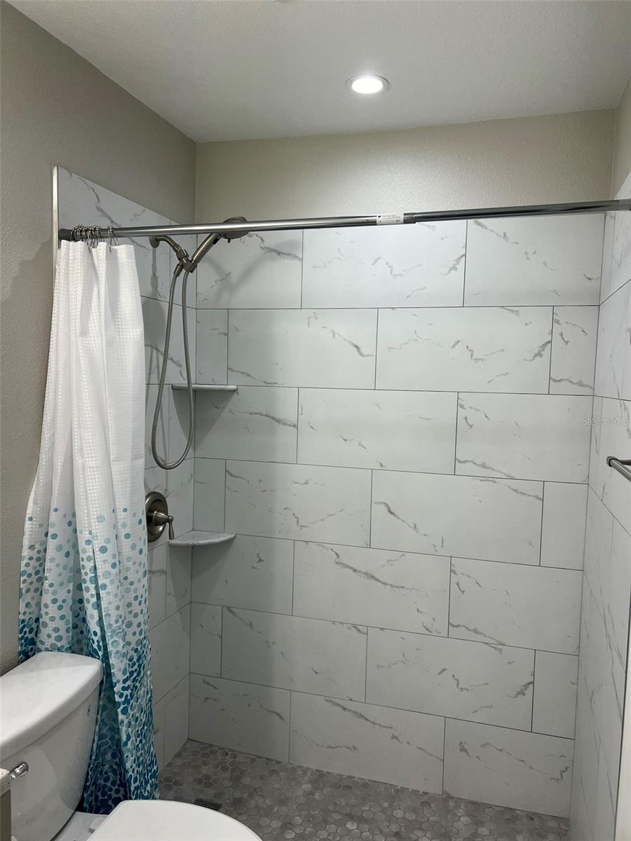 302 19TH ST. EAST — photo 19