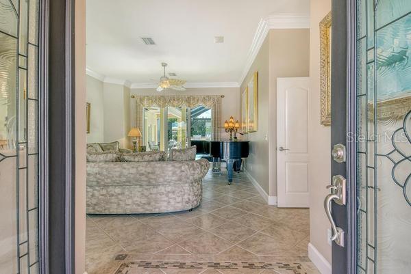 9477 CEDAR RIDGE LN — photo 3