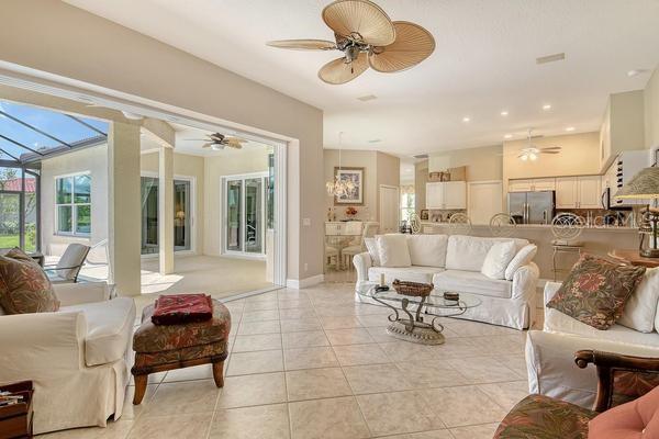 9477 CEDAR RIDGE LN — photo 18