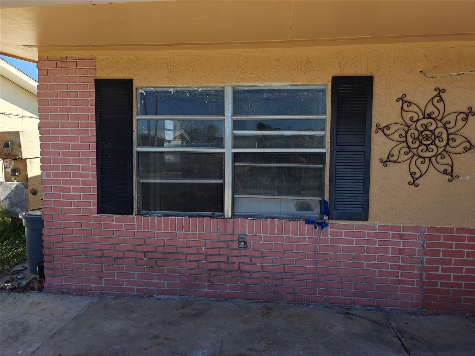 13710 FRANCES AVE — photo 4