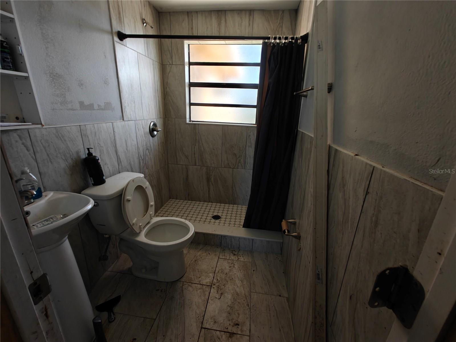 13710 FRANCES AVE — photo 7
