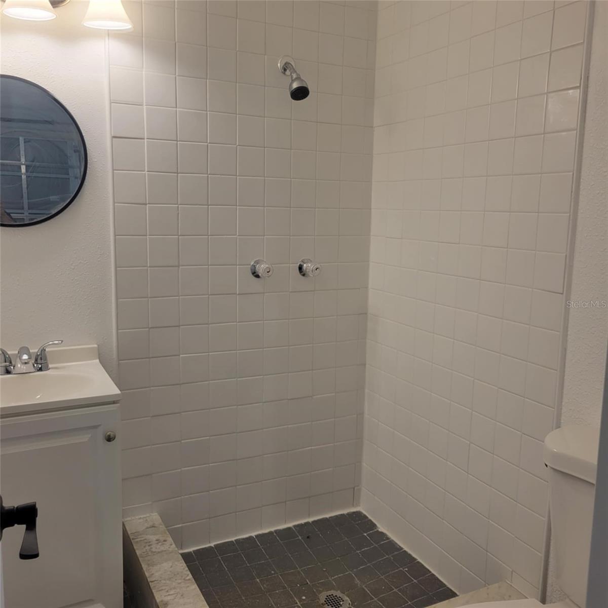 8504 LAFITTE DR — photo 10