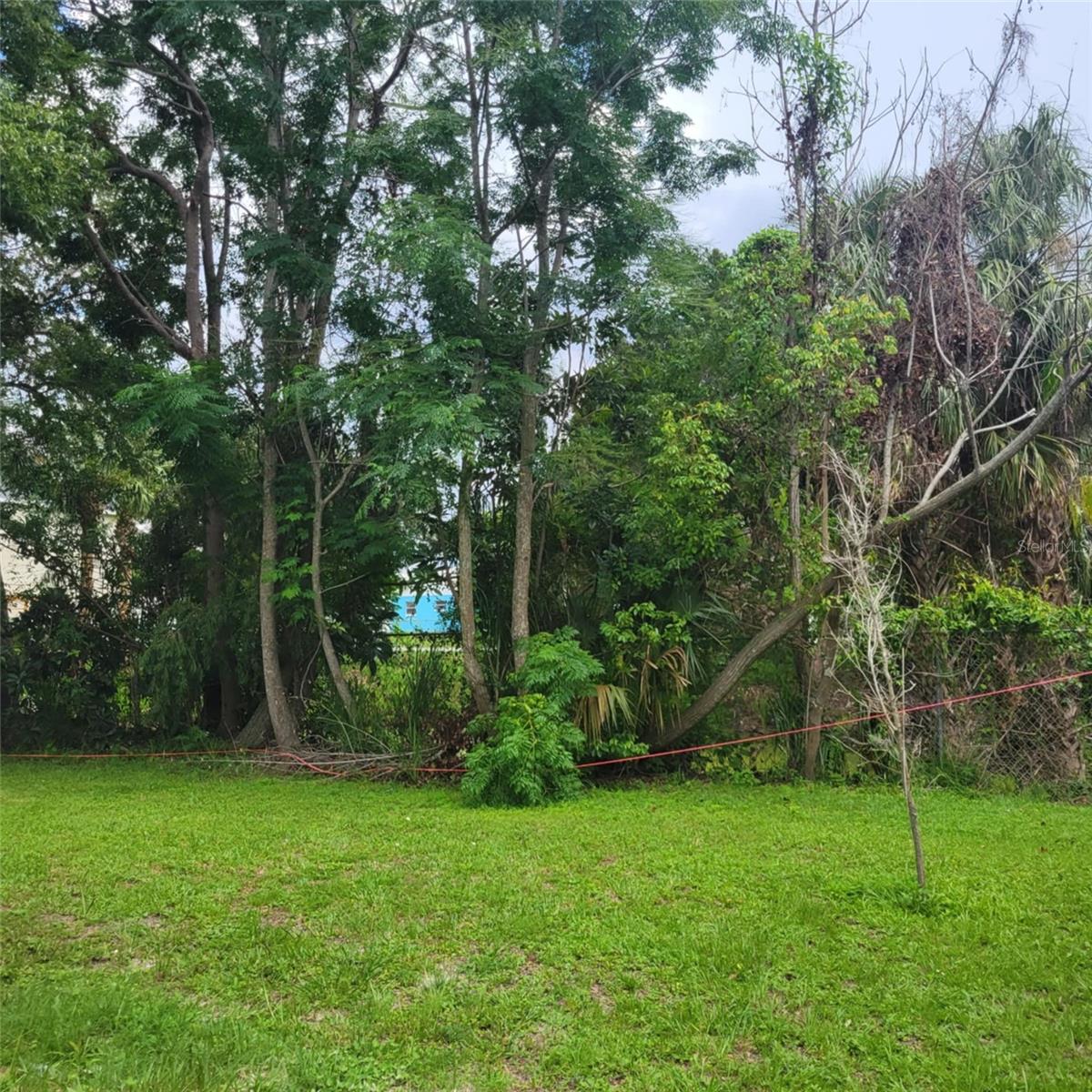 8504 LAFITTE DR — photo 12
