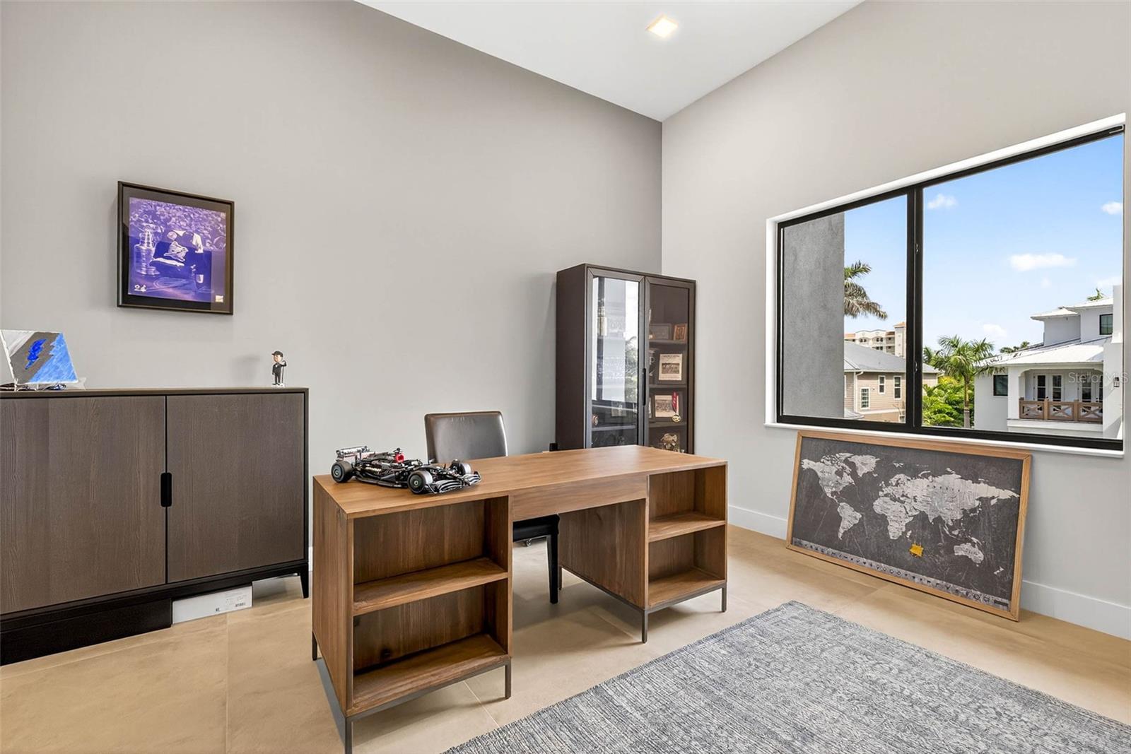 131 FOREST HILLS DR — photo 17