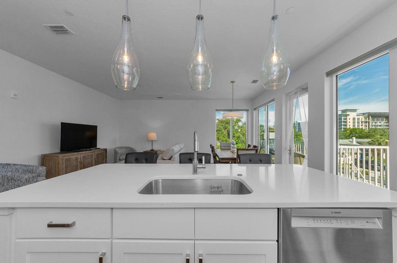 600 3RD AVE S #301 — photo 14