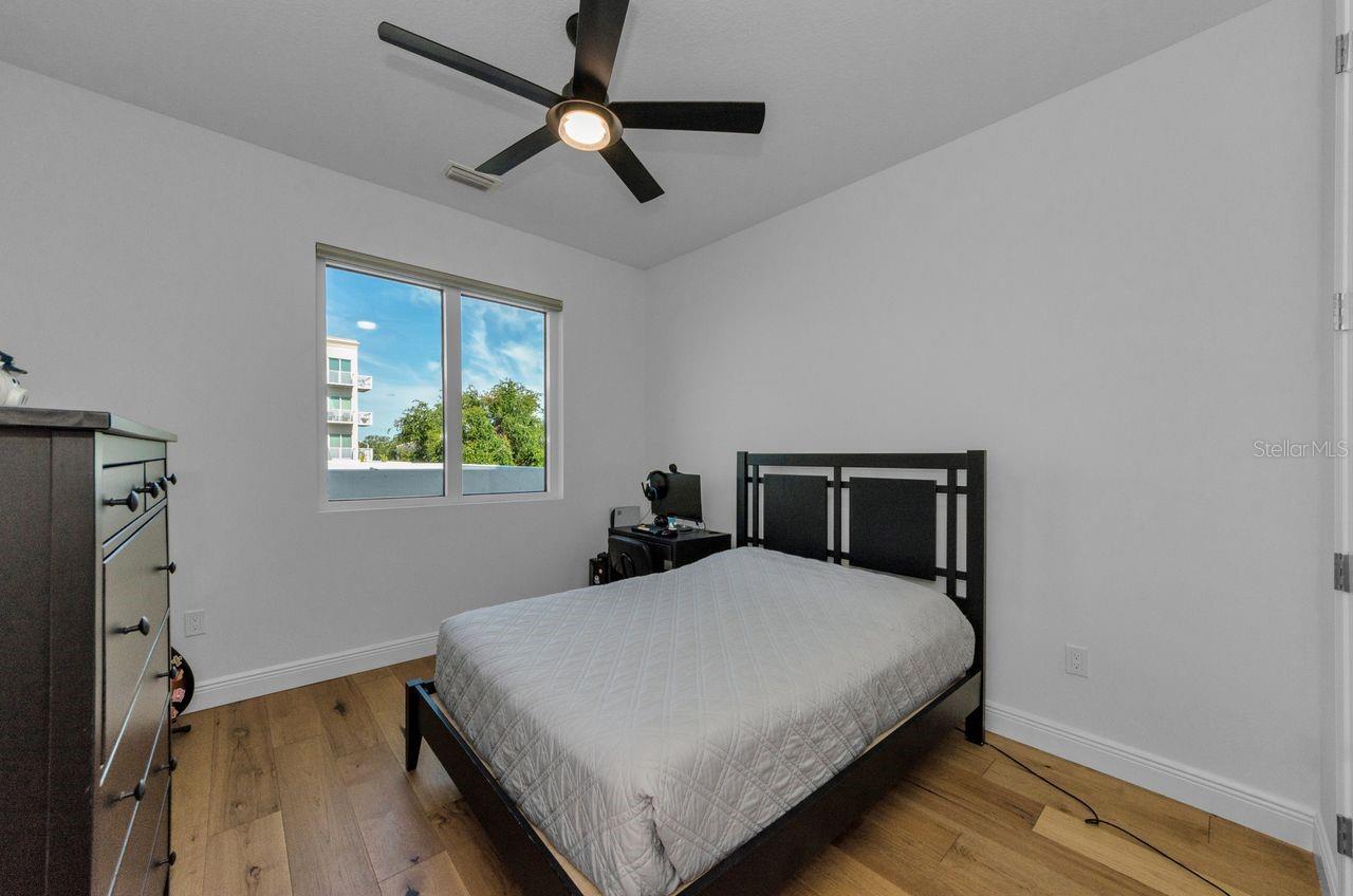 600 3RD AVE S #301 — photo 33