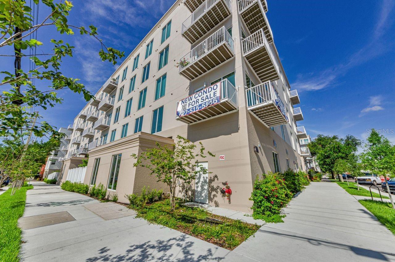 600 3RD AVE S #301 — photo 4