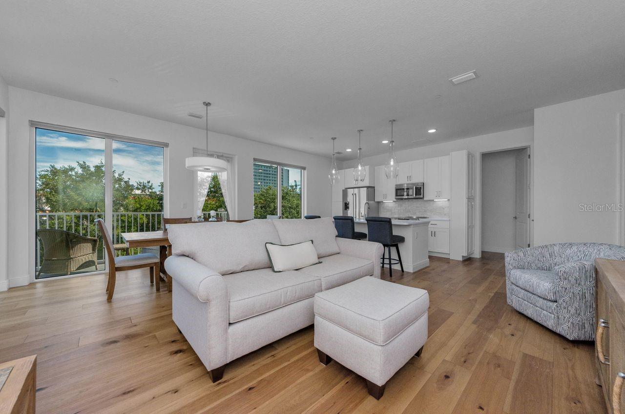 600 3RD AVE S #301 — photo 10