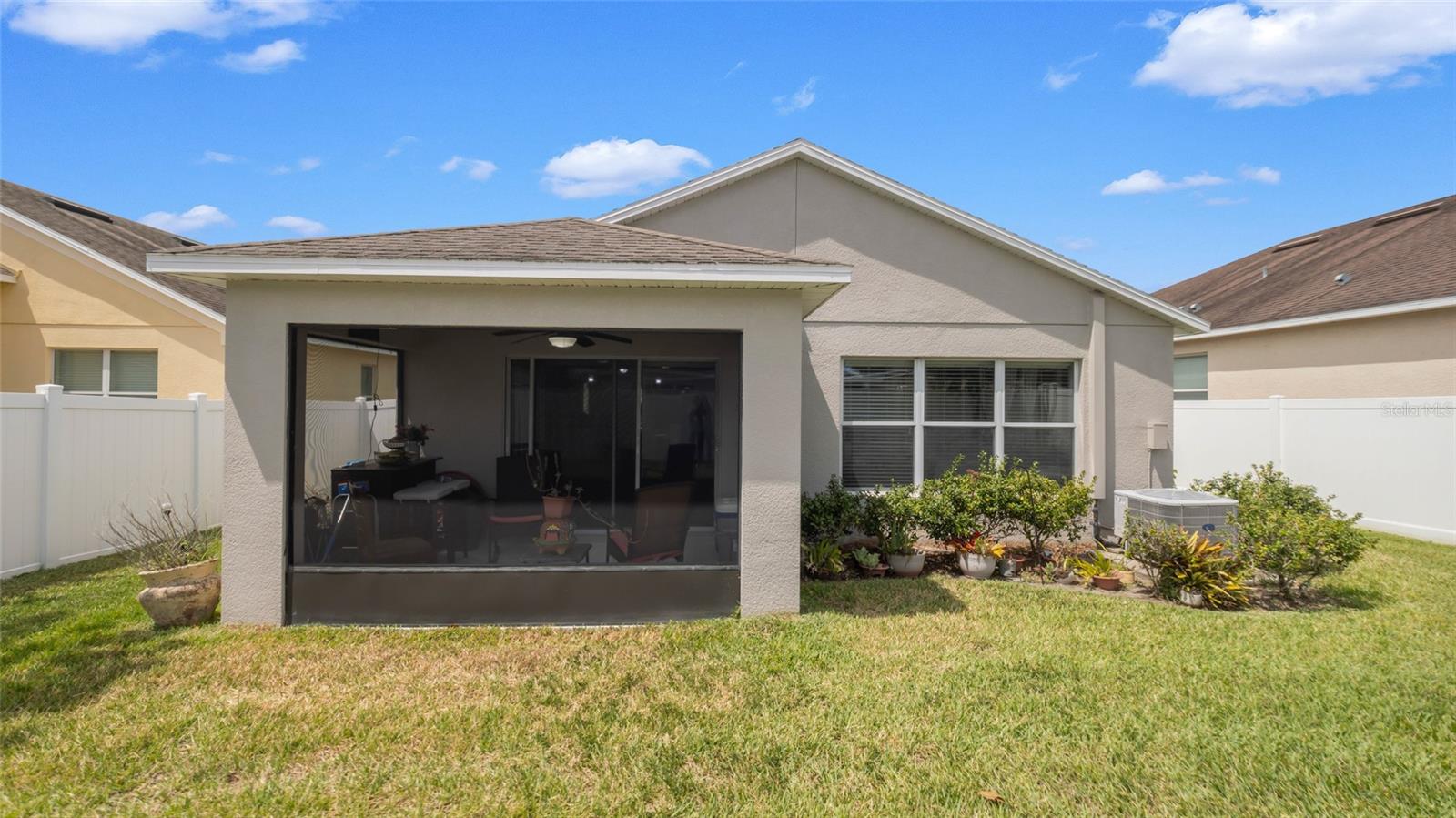 7120 FOREST MERE DR — photo 37