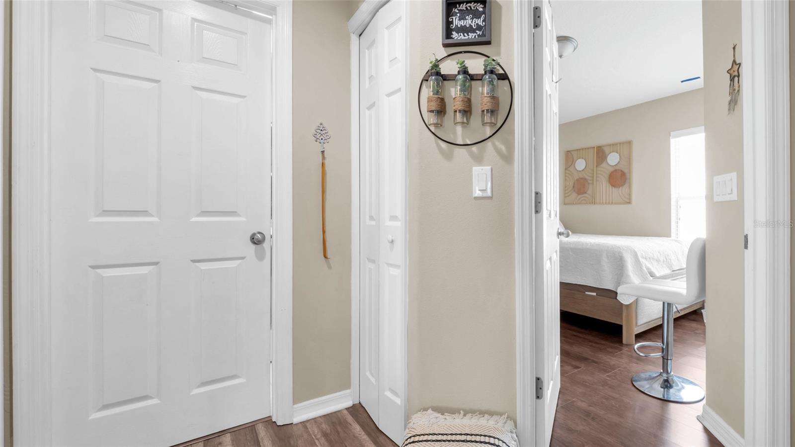 7120 FOREST MERE DR — photo 26