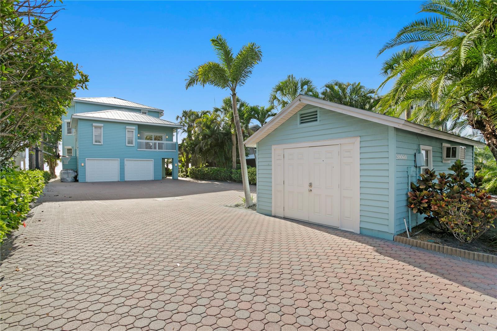 20060 GULF BLVD — photo 13