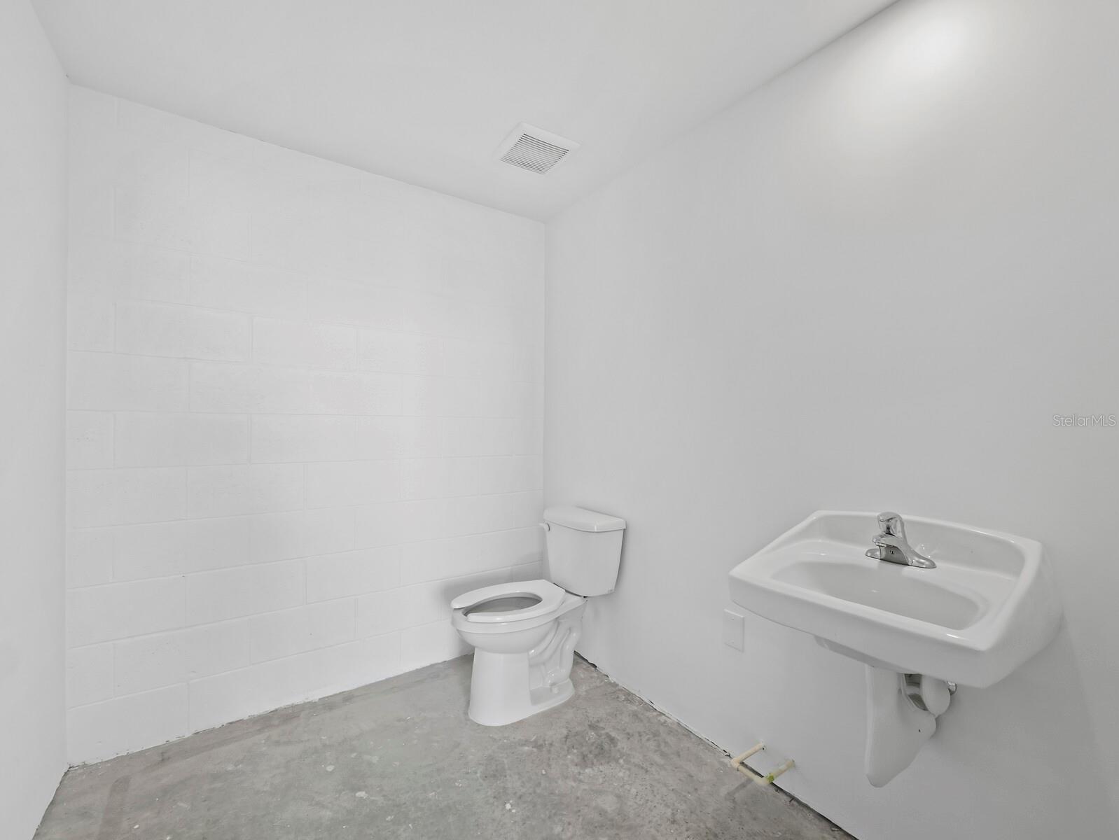 829 57TH ST E #25 — photo 31