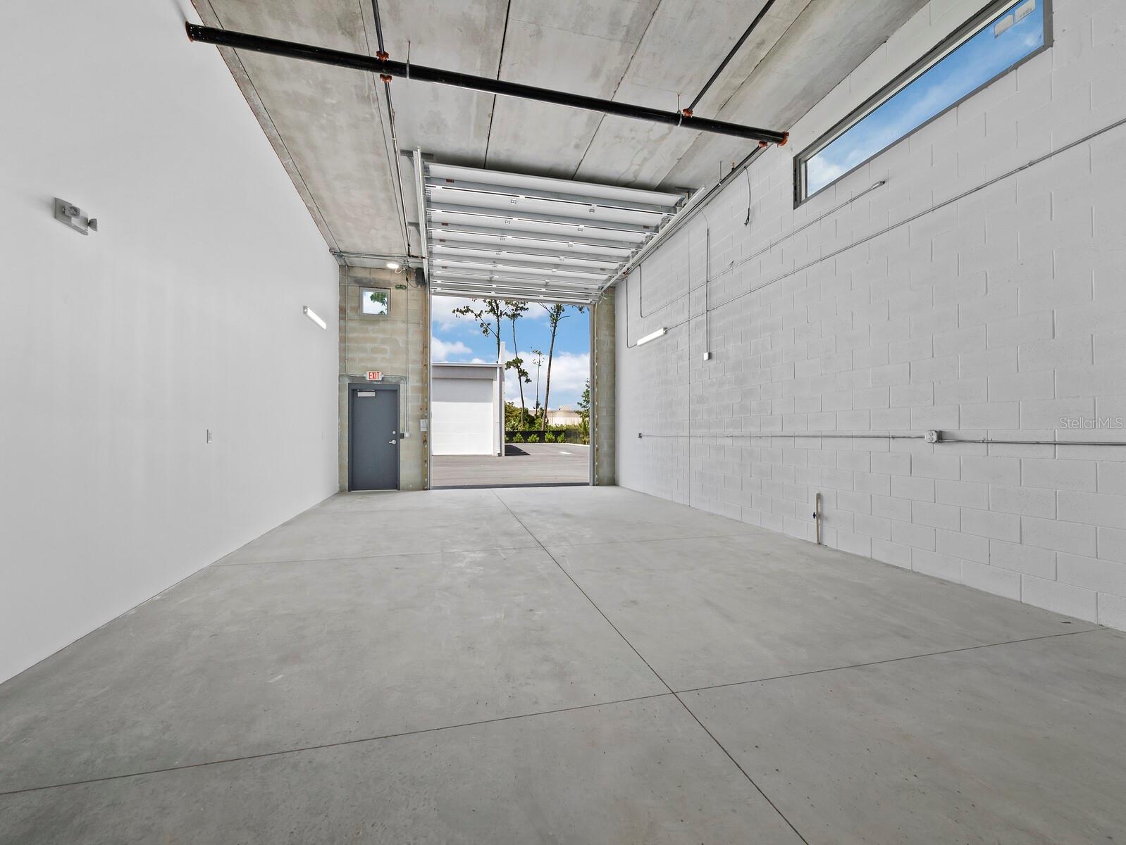 829 57TH ST E #25 — photo 32
