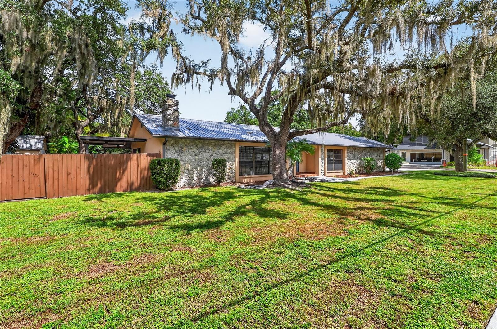 3011 LAKE ELLEN DR — photo 12