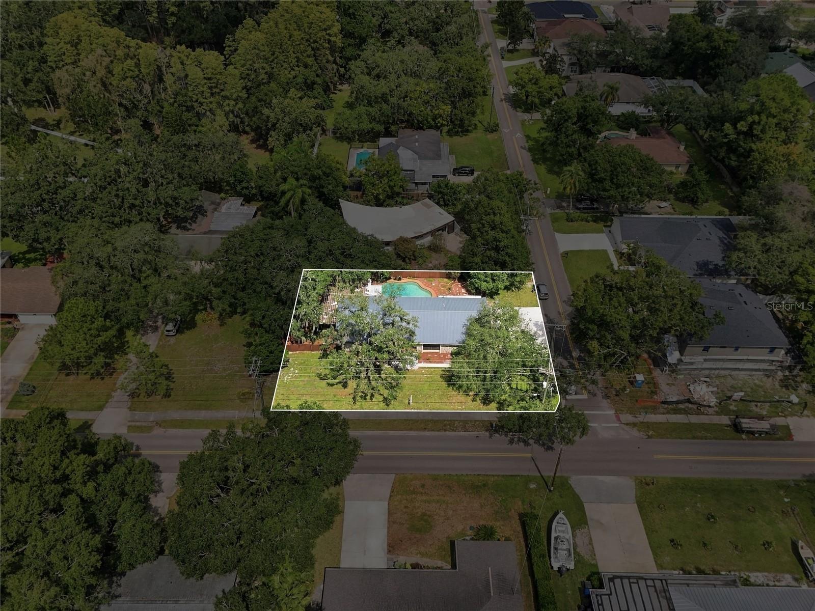 3011 LAKE ELLEN DR — photo 2