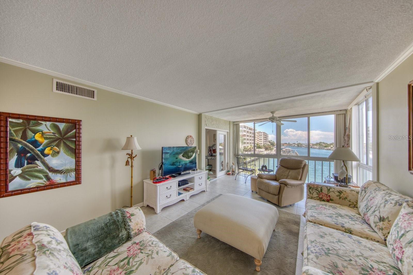 105 ISLAND WAY #138 — photo 20