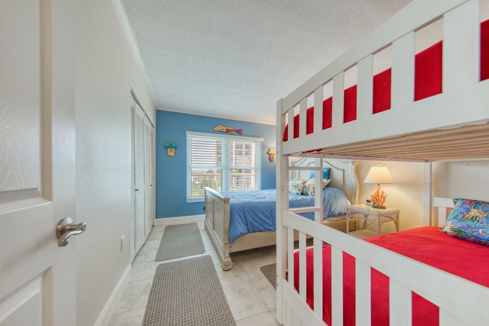 105 ISLAND WAY #138 — photo 8