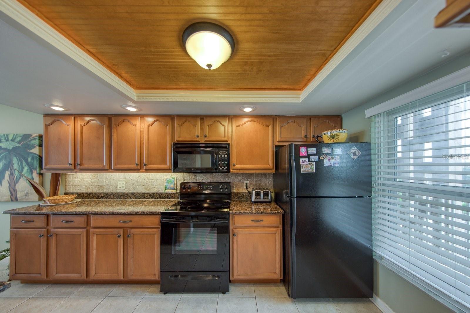 105 ISLAND WAY #138 — photo 13