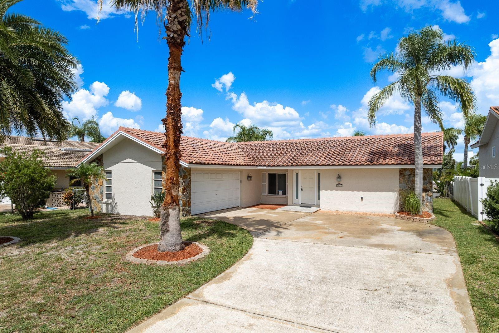 5008 GLENN DR — photo 40