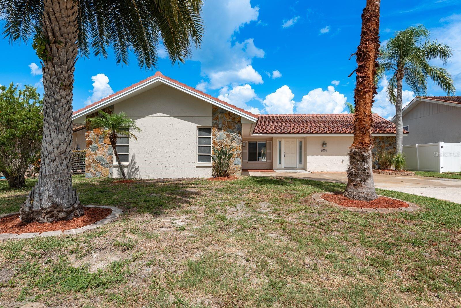 5008 GLENN DR — photo 7
