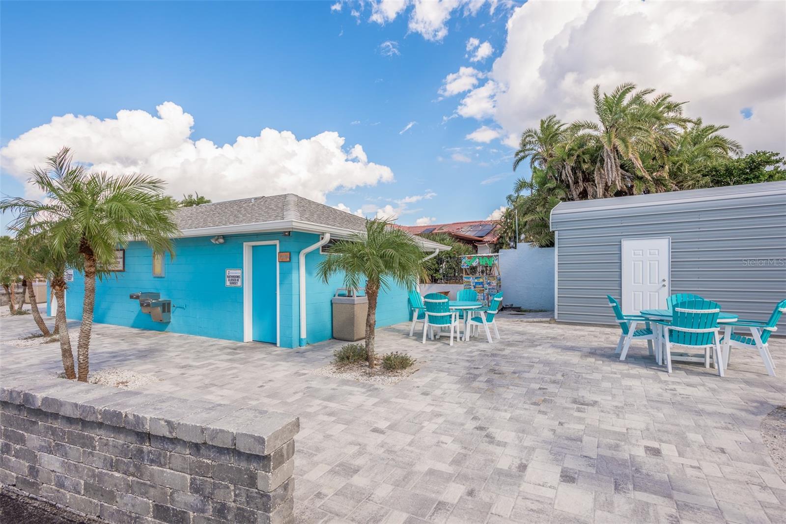 5008 GLENN DR — photo 55