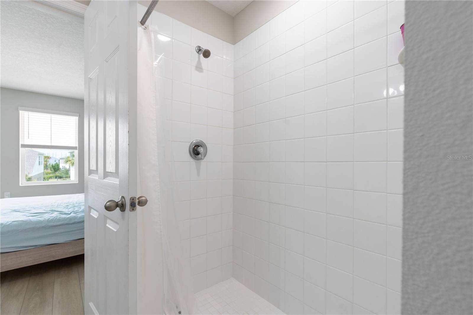5528 SUMMER SUNSET DR — photo 28