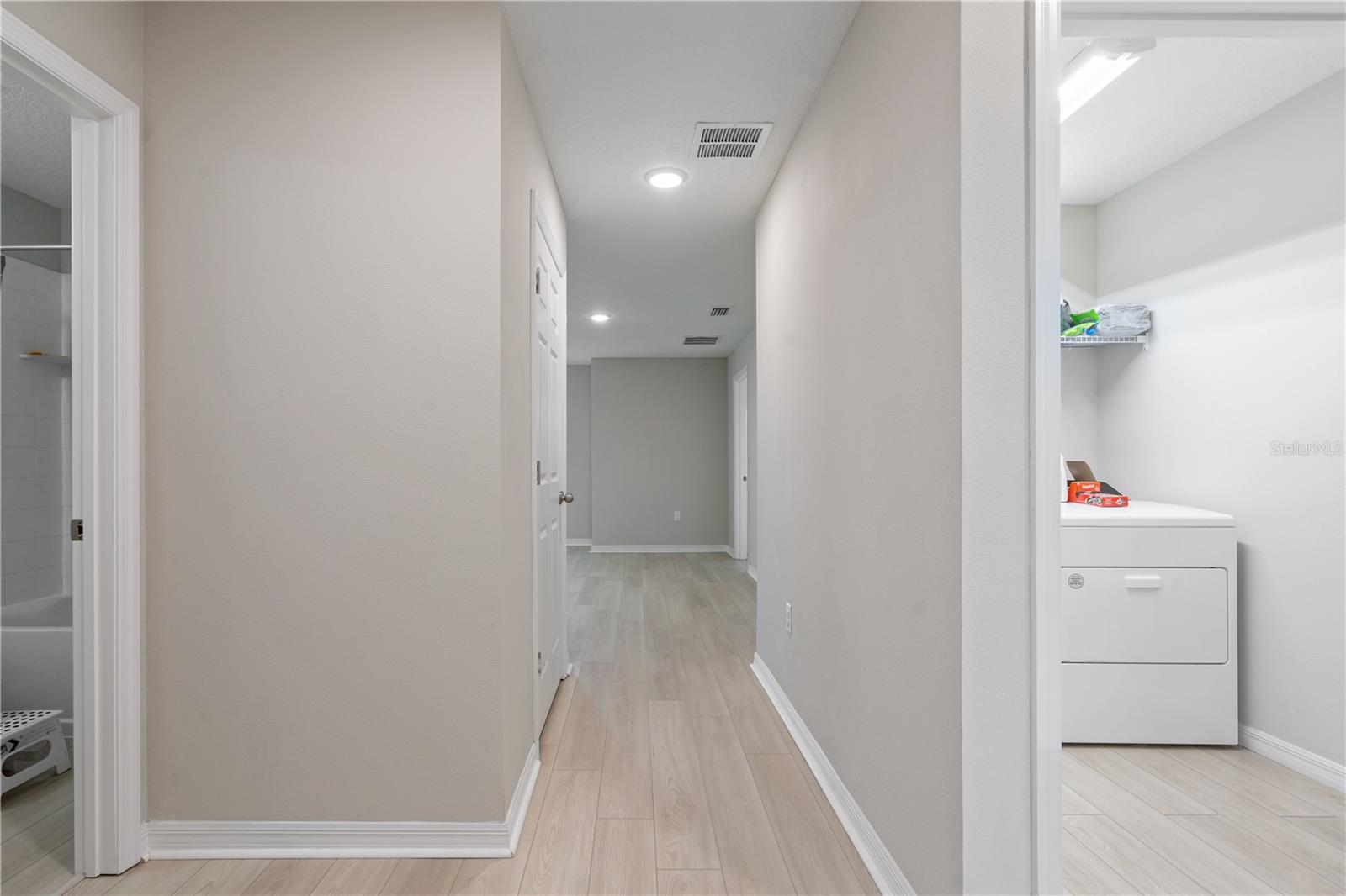 5528 SUMMER SUNSET DR — photo 31
